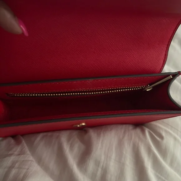 Tory Burch - Picture 2 of 5